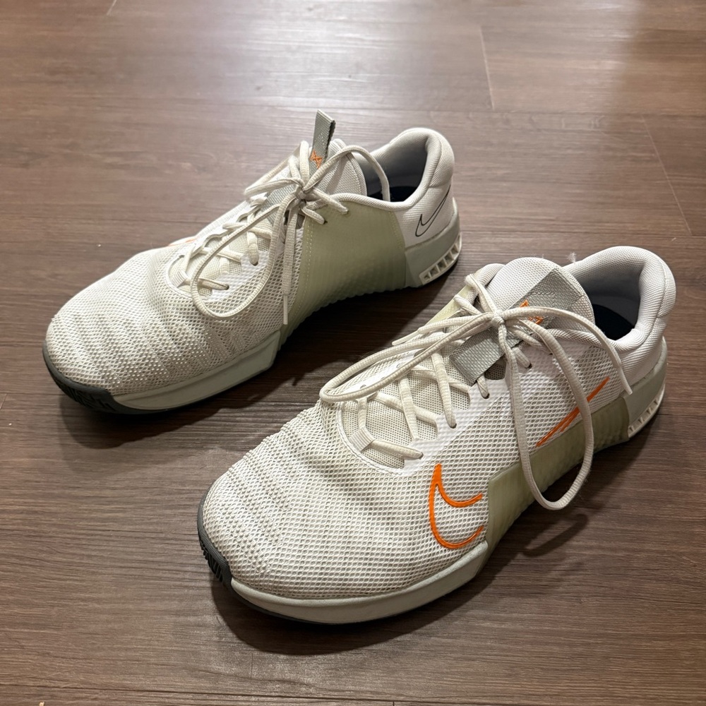 Nike Metcon 9 Training Shoes White/Orange Mens Size 13